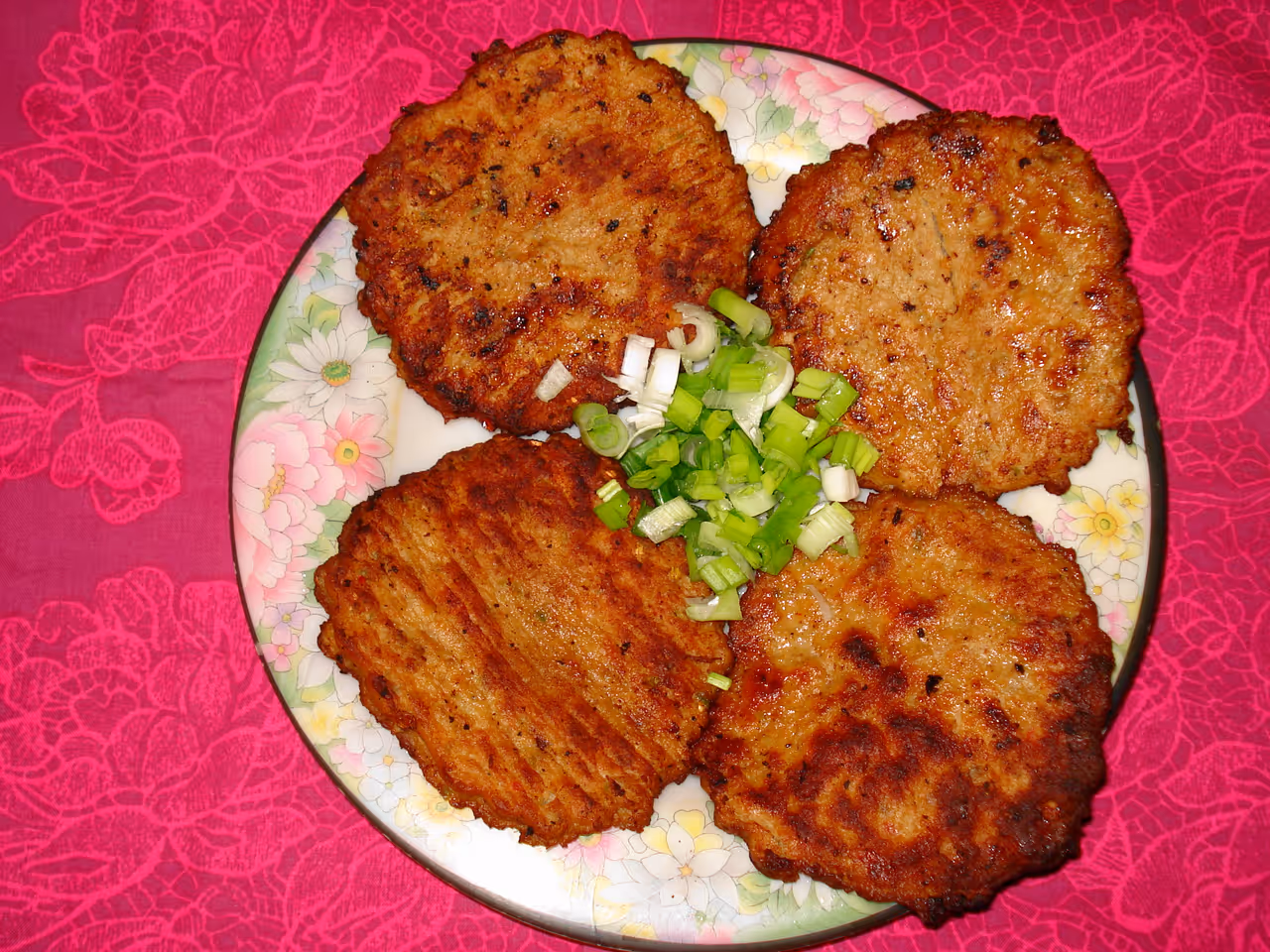 Chapli kebab food in Kabul