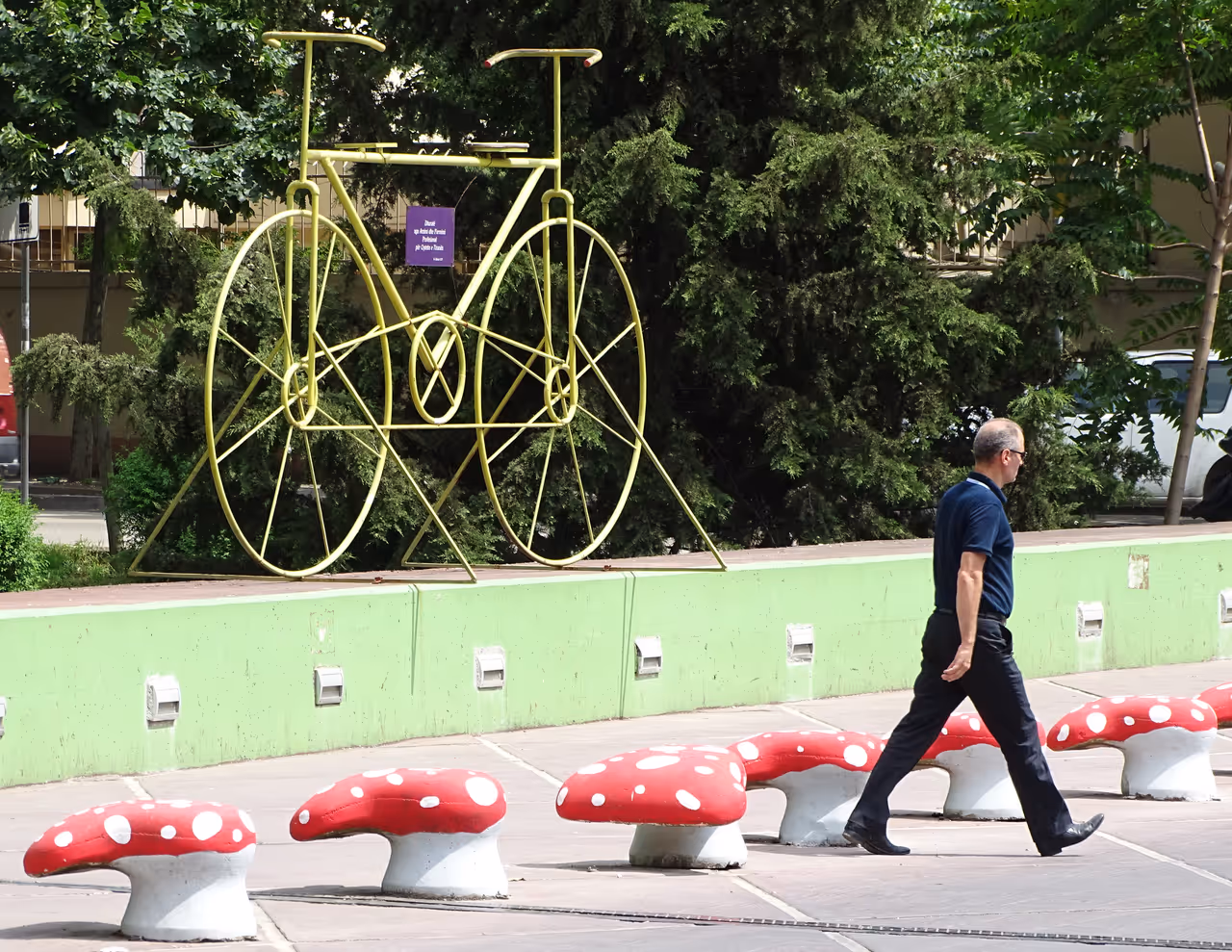 Cycling in Tirana