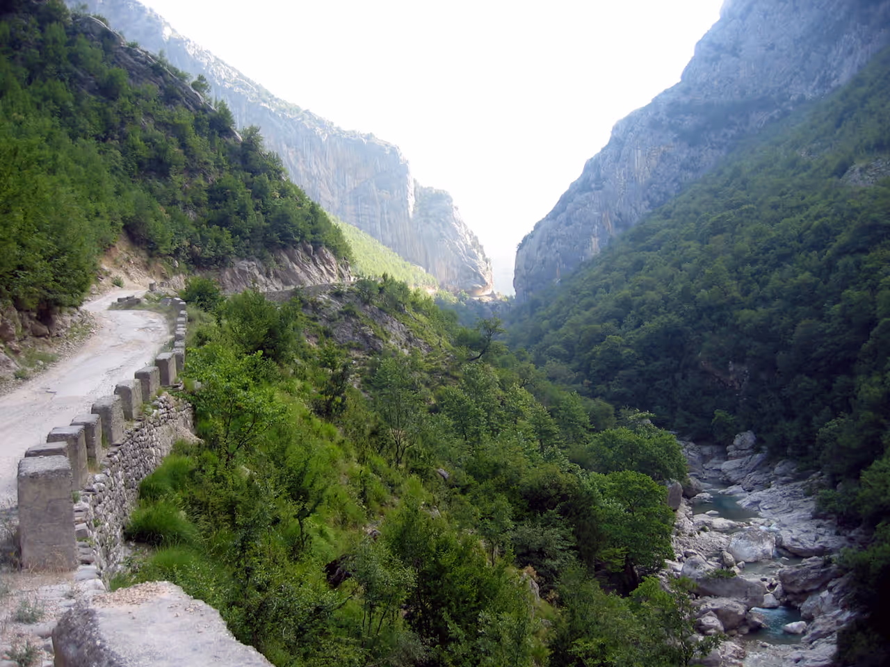 Tiranë