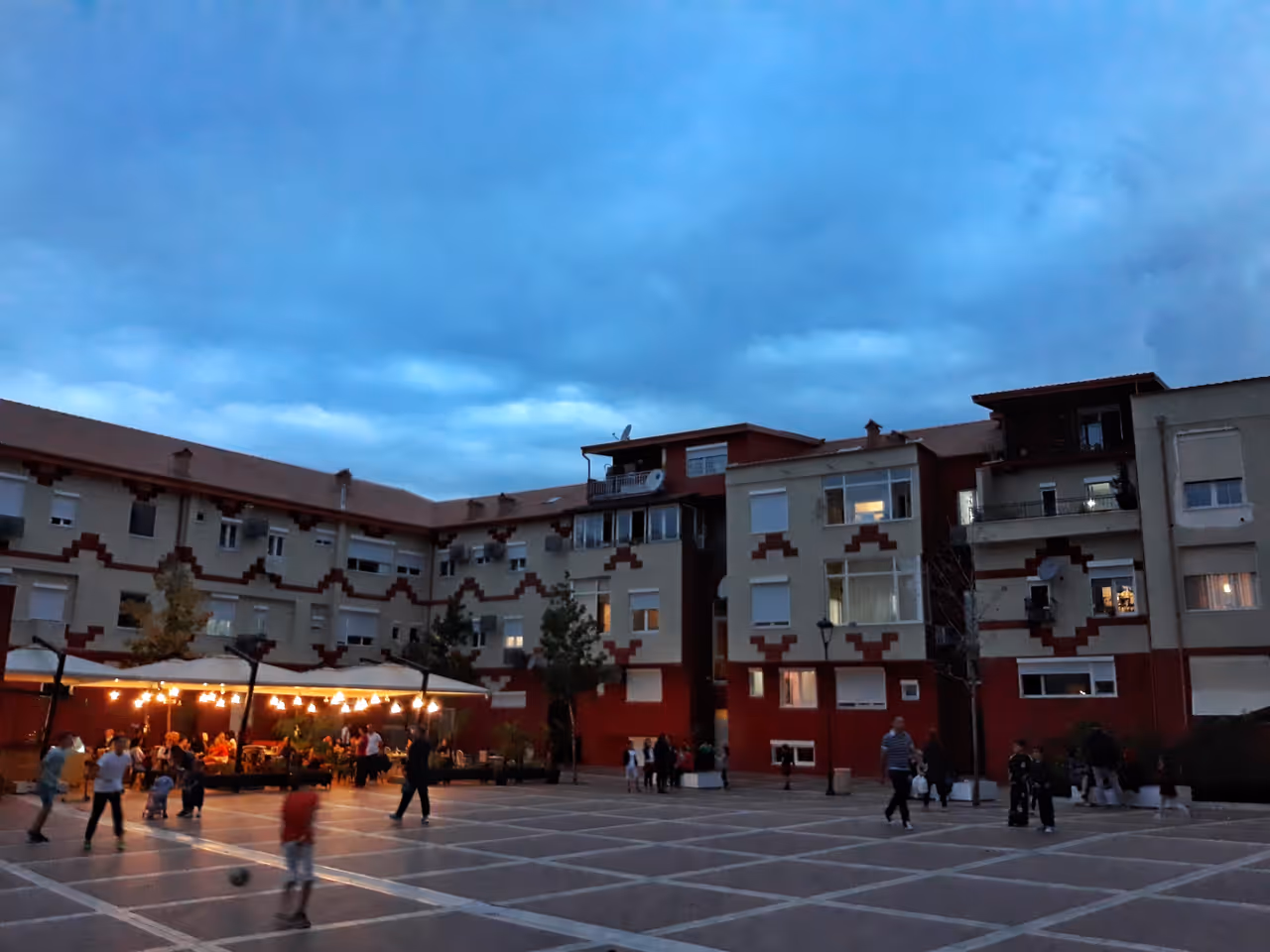 The new bazaar market in Tirana