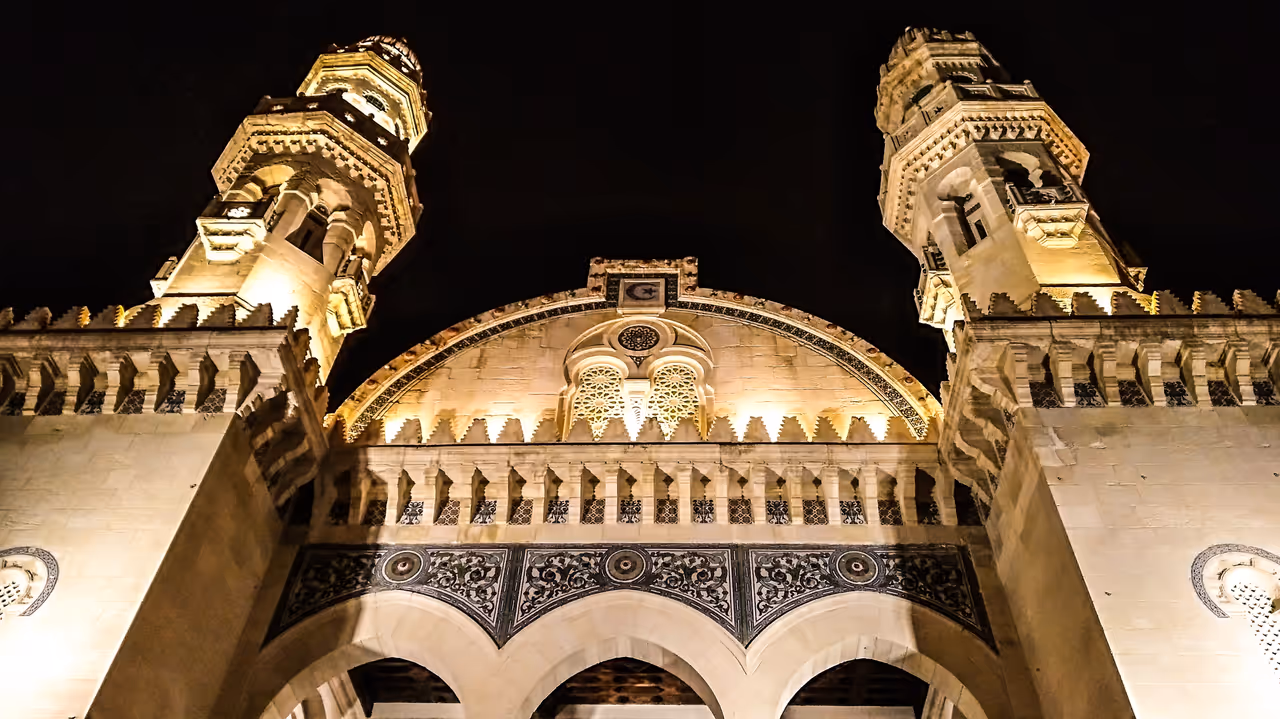 Explore the ketchaoua mosque in Algiers