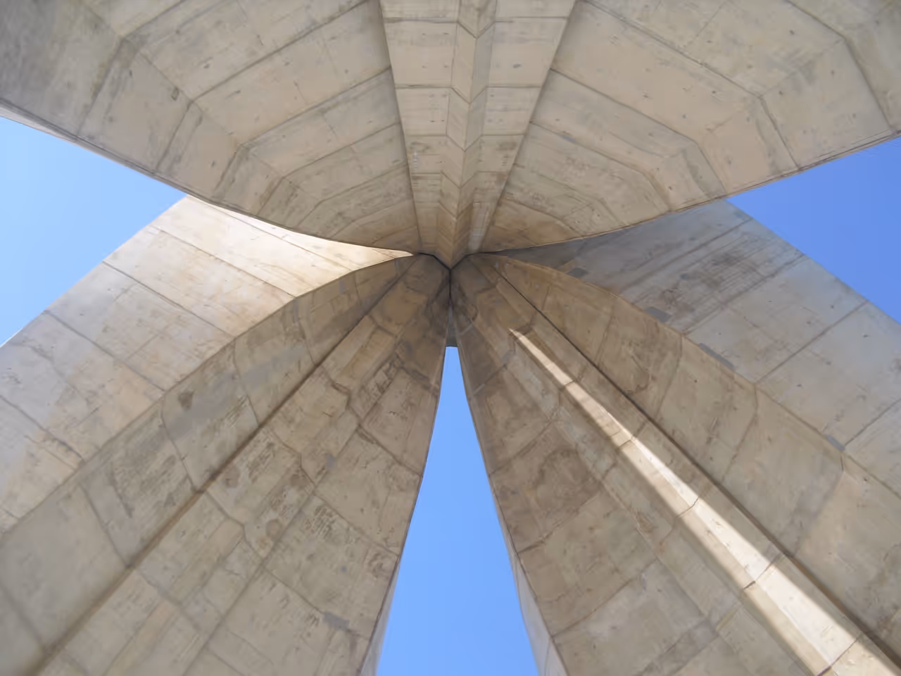 Martyrs' memorial in Algiers