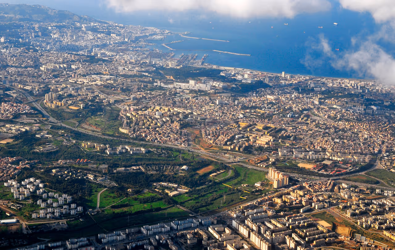 Aerial photographs of algiers