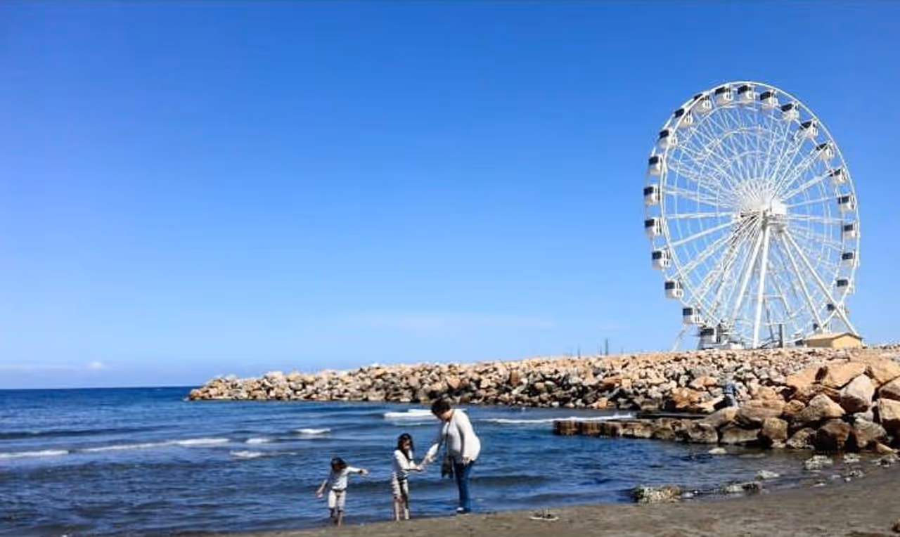 Stroll sablettes promenade free activity in Algiers