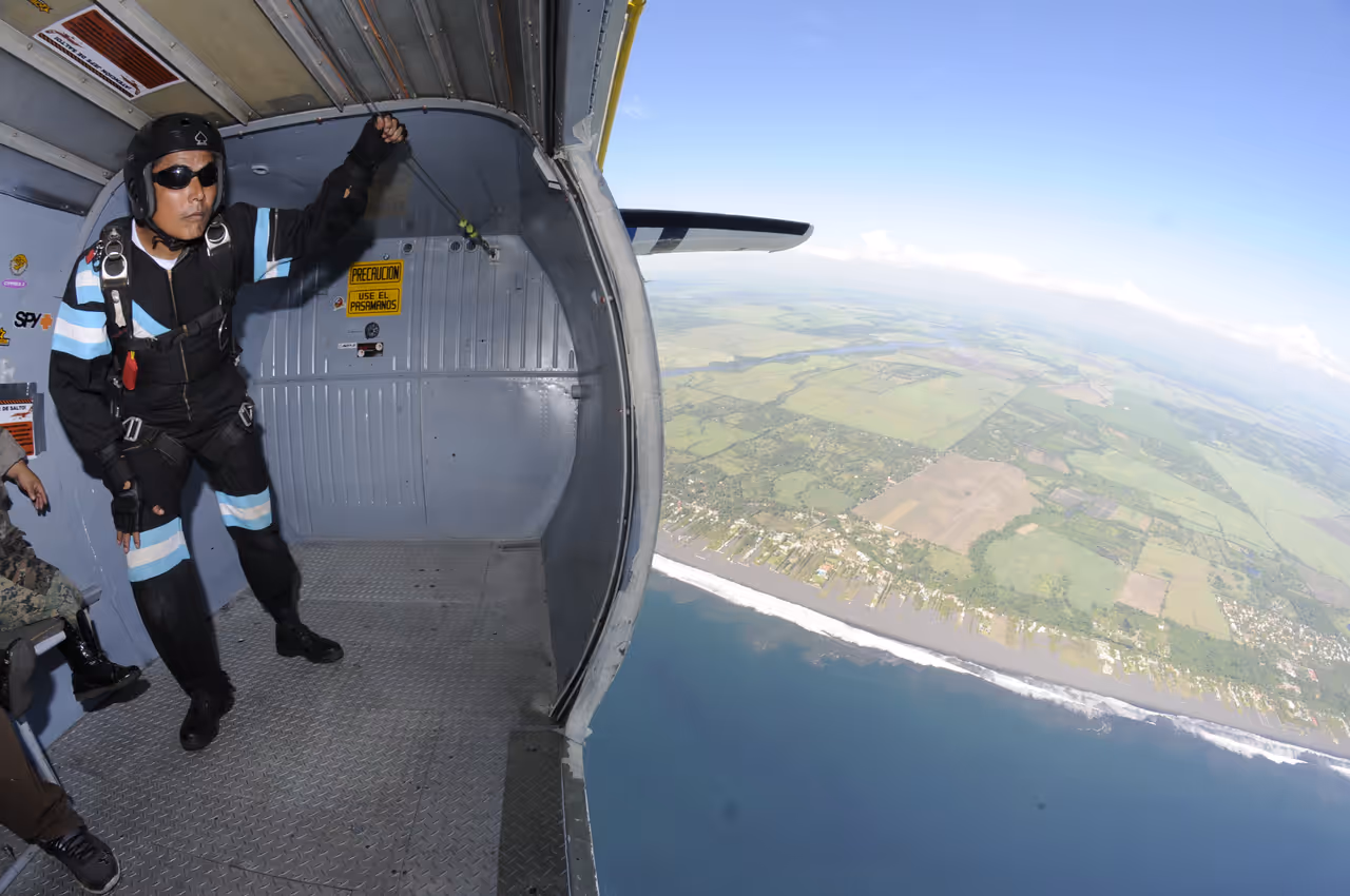 Skydiving in Buenos aires