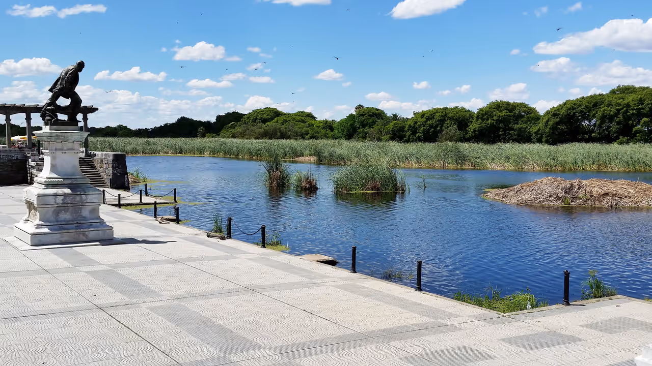 Ecological reserve waterfront loop cycling in Buenos aires