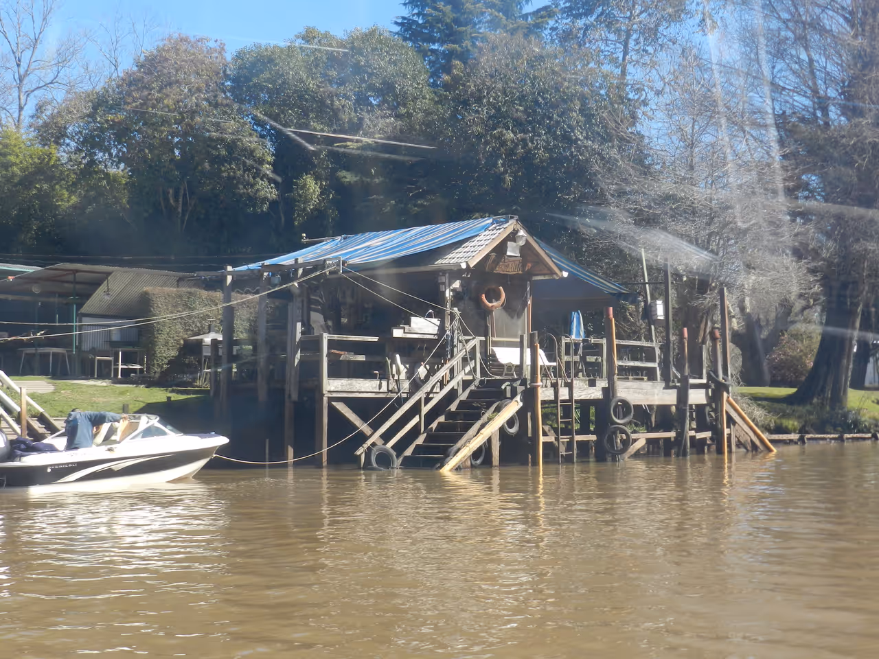 Explore the tigre delta in Buenos aires