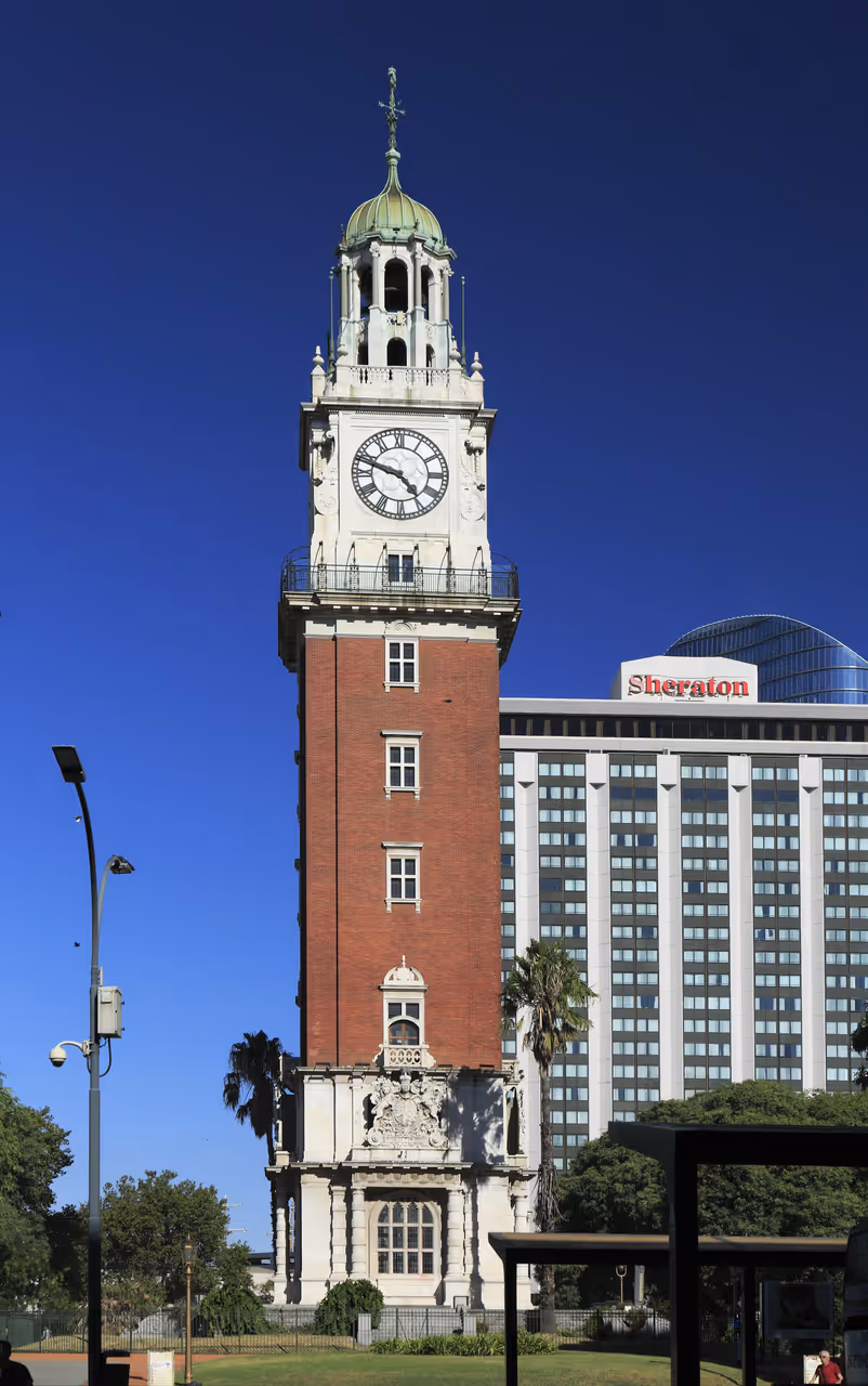 Monumental tower in Buenos aires