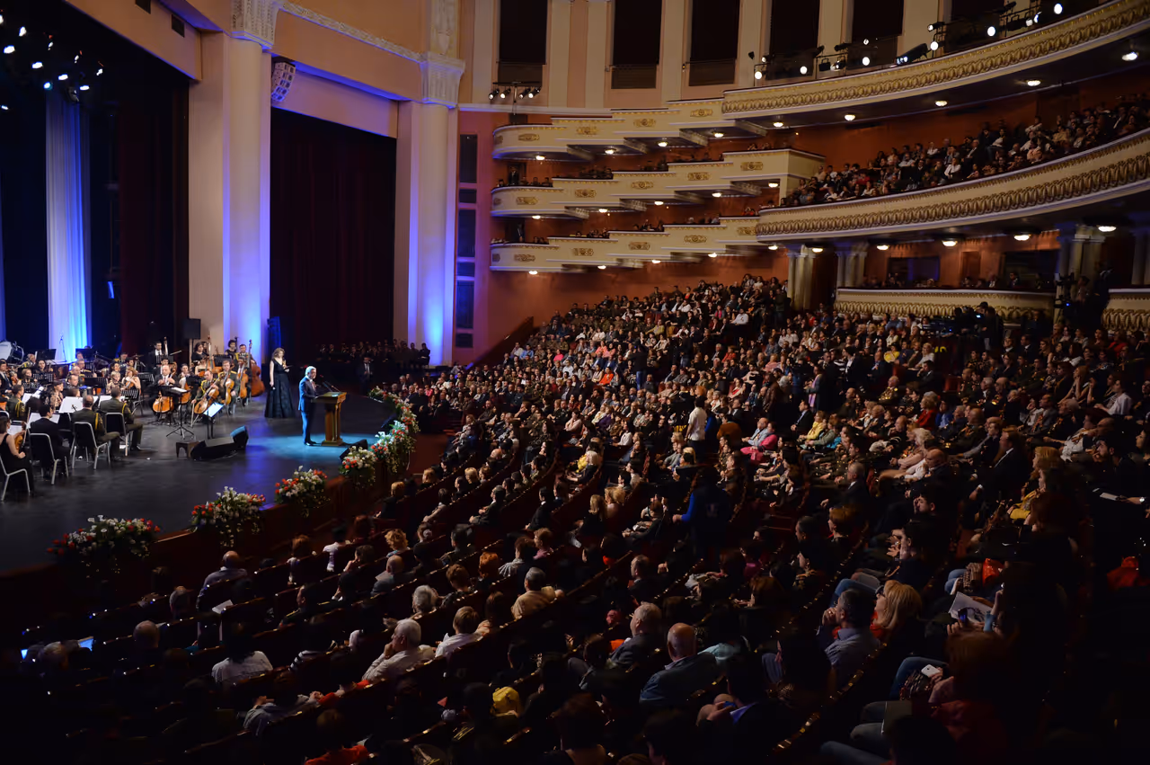 Alexander spendiaryan national academic opera and ballet theatre in Yerevan
