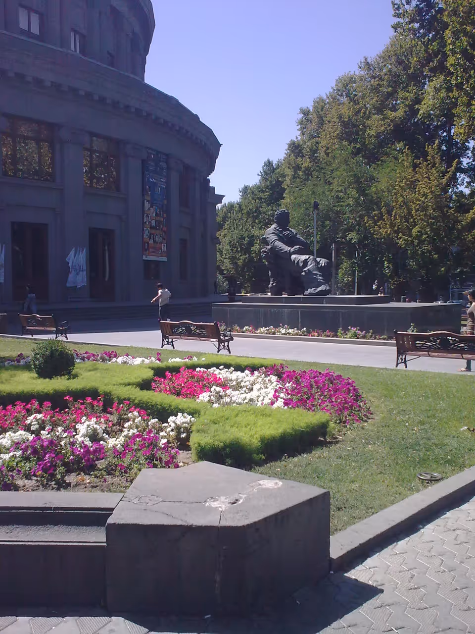 Alexander spendiaryan national academic opera and ballet theatre in Yerevan