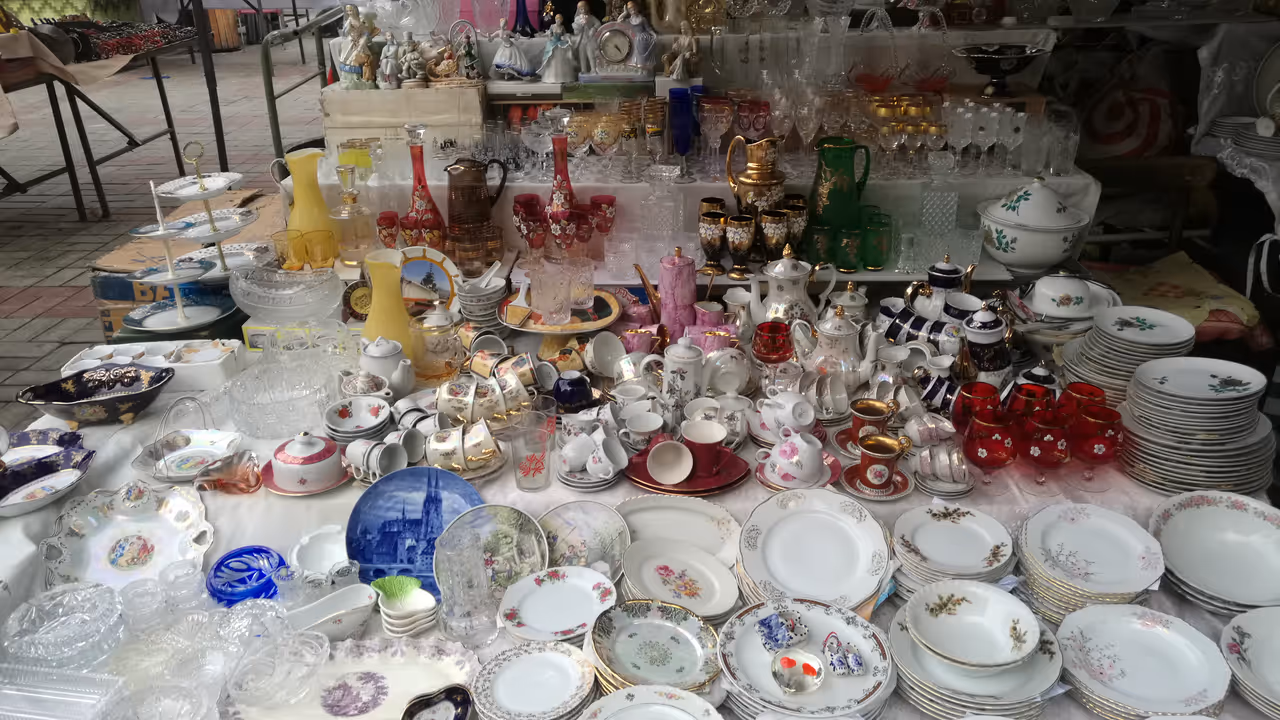 Vernissage market market in Yerevan