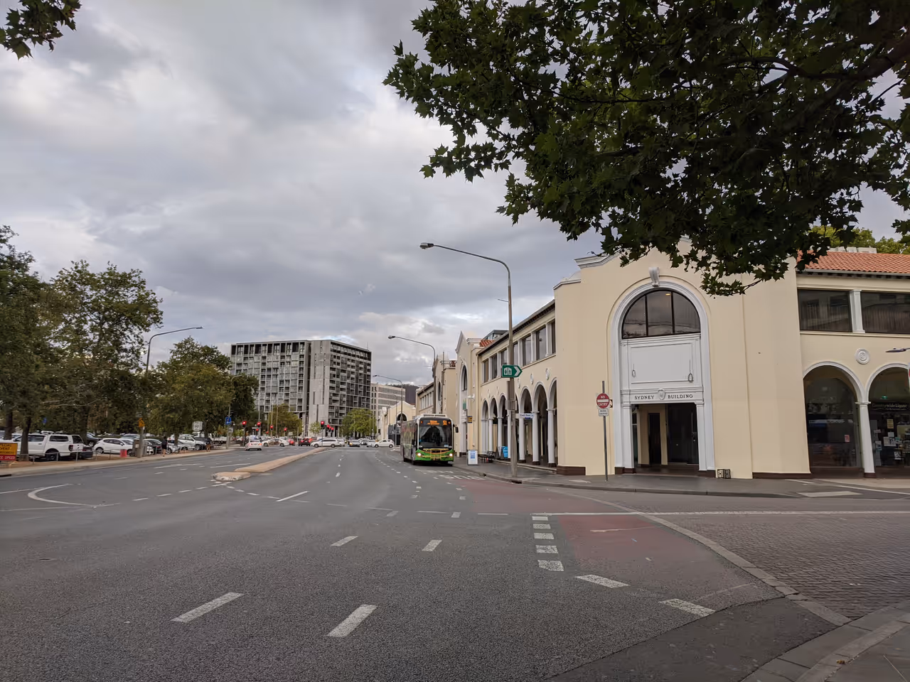 Explore ARCHITECTURE in Canberra