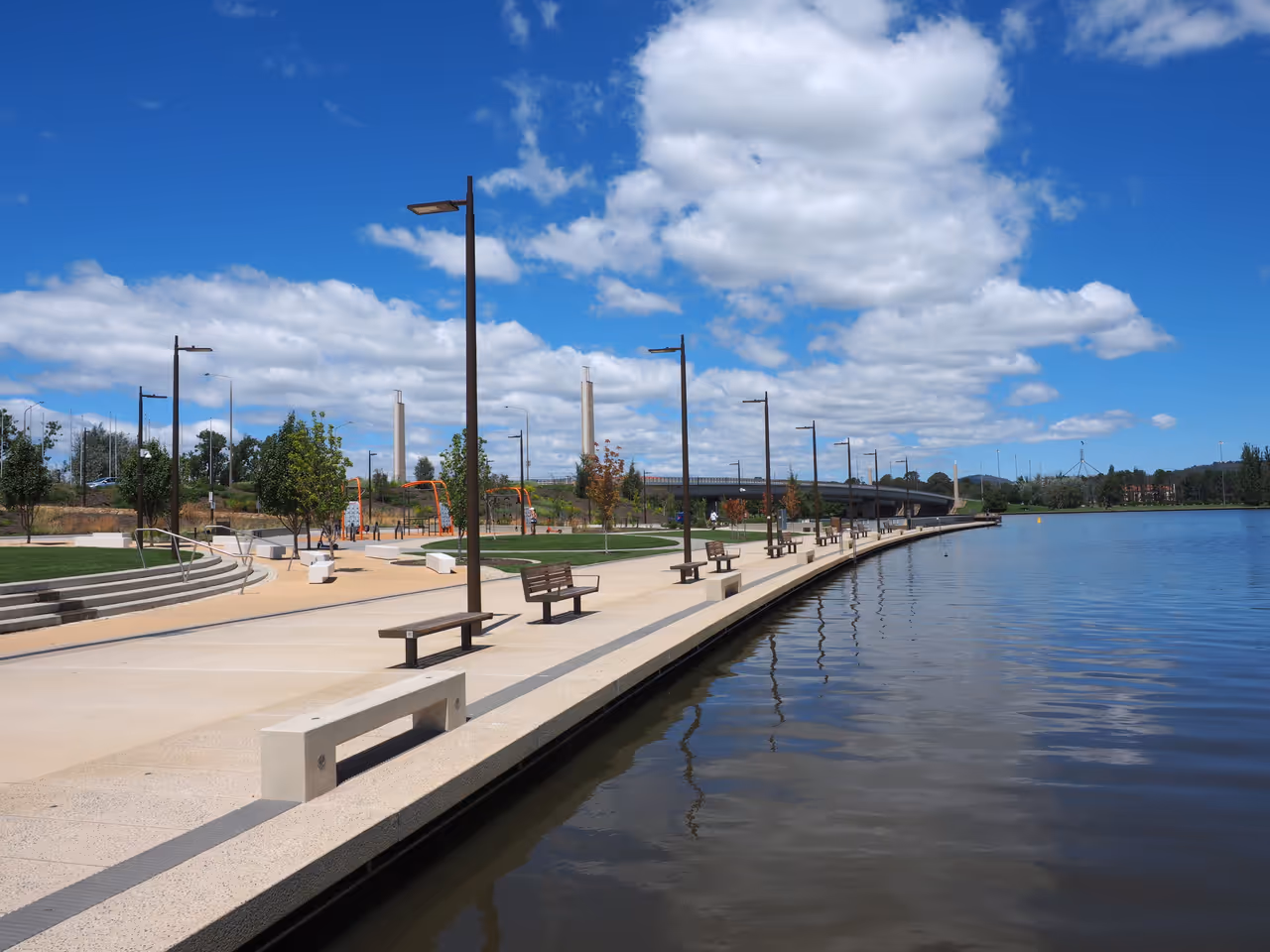 Lake burley griffin in Canberra