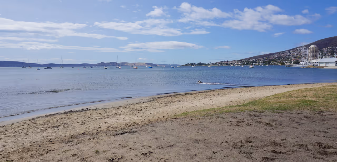 Beach reserve at Battery Point