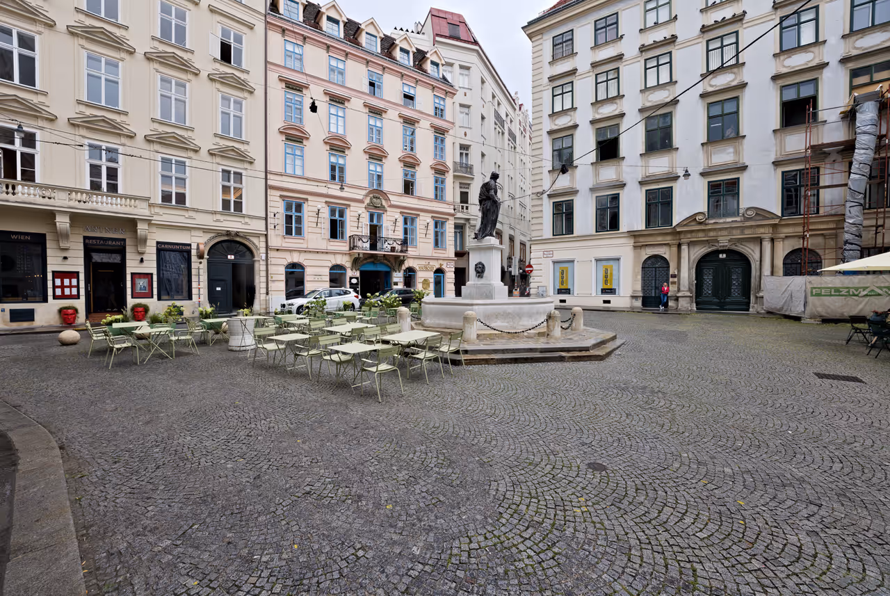 Franciscan square in Vienna