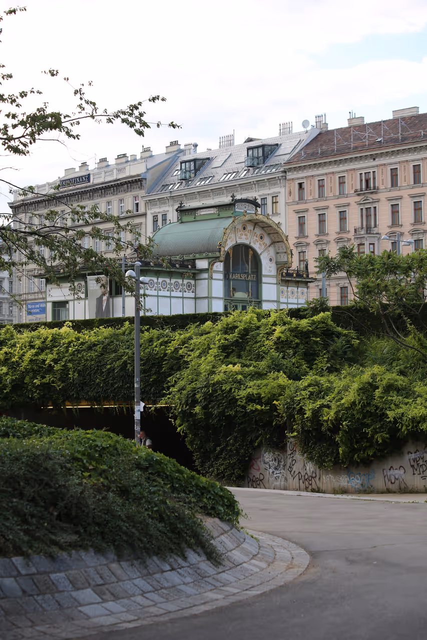 Art nouveau discovery tour in Vienna
