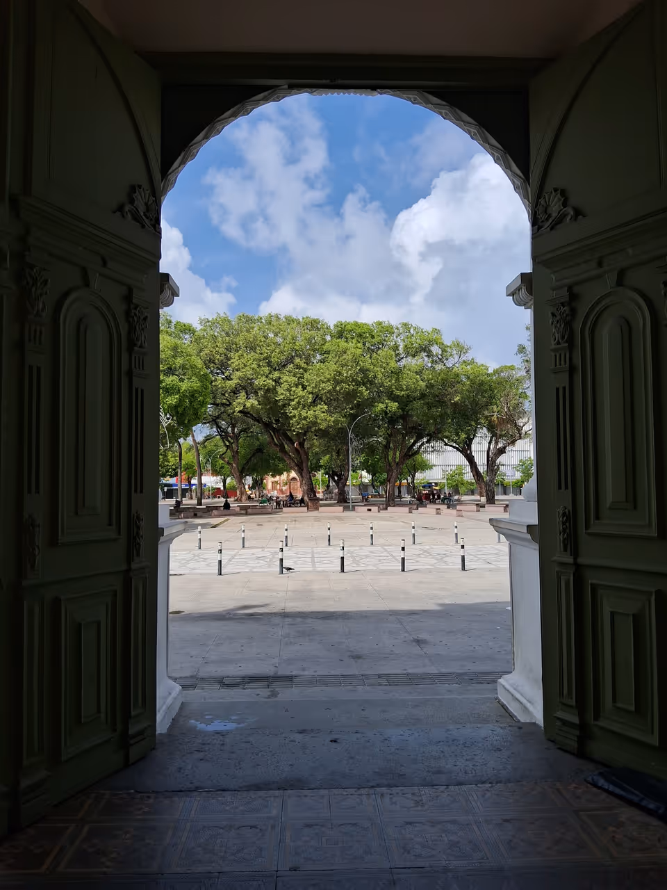 Admire the architectural splendour of theatro josé de alencar in Fortaleza