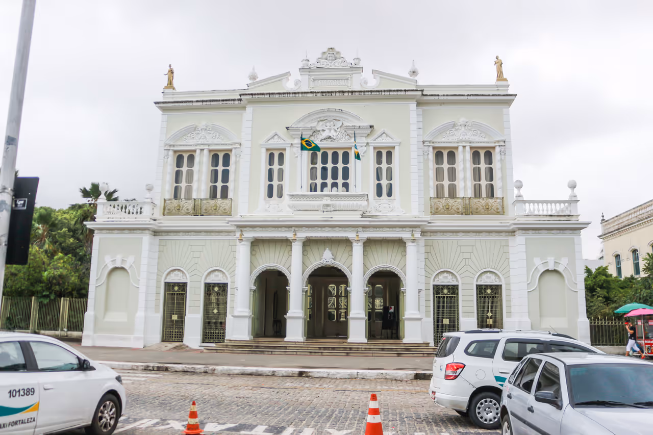 Admire the architectural splendour of theatro josé de alencar in Fortaleza