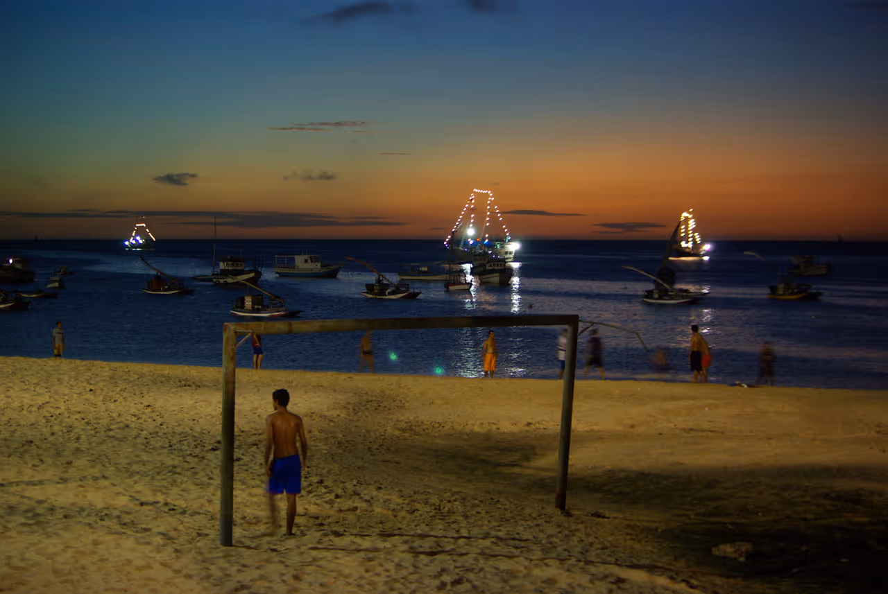 Explore WALKING ROUTES in Fortaleza