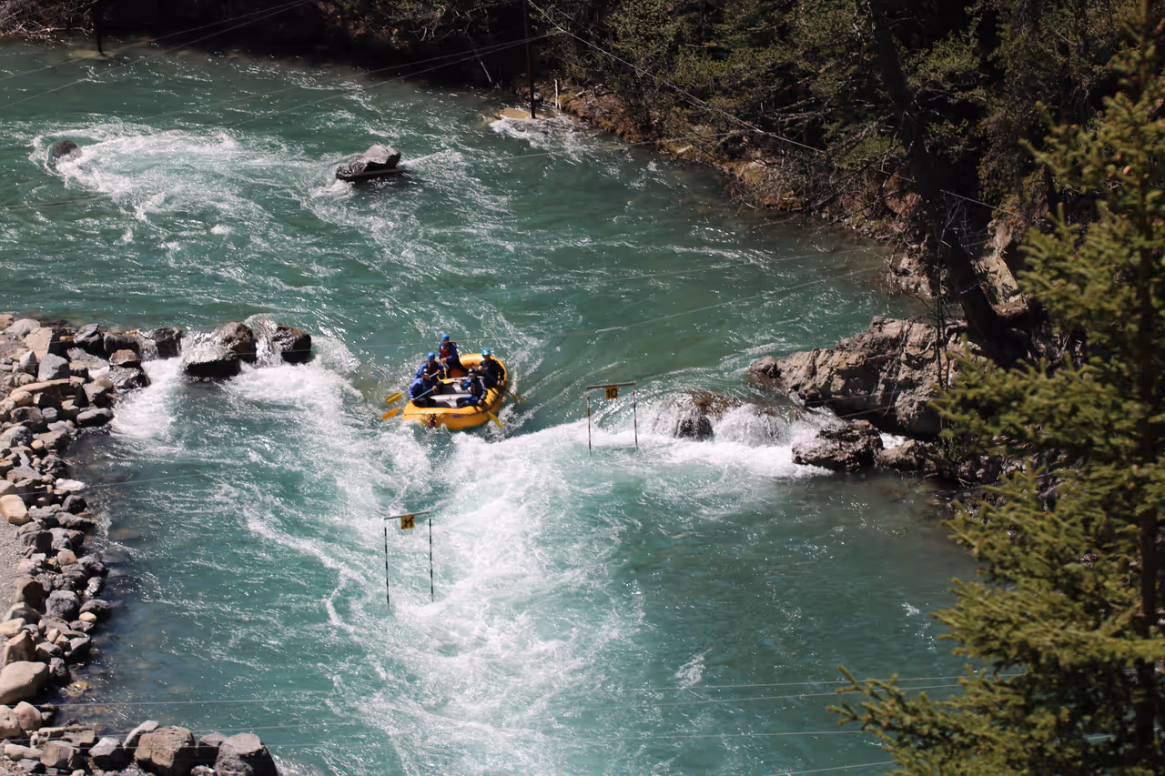 Kayaking / river rafting in Calgary