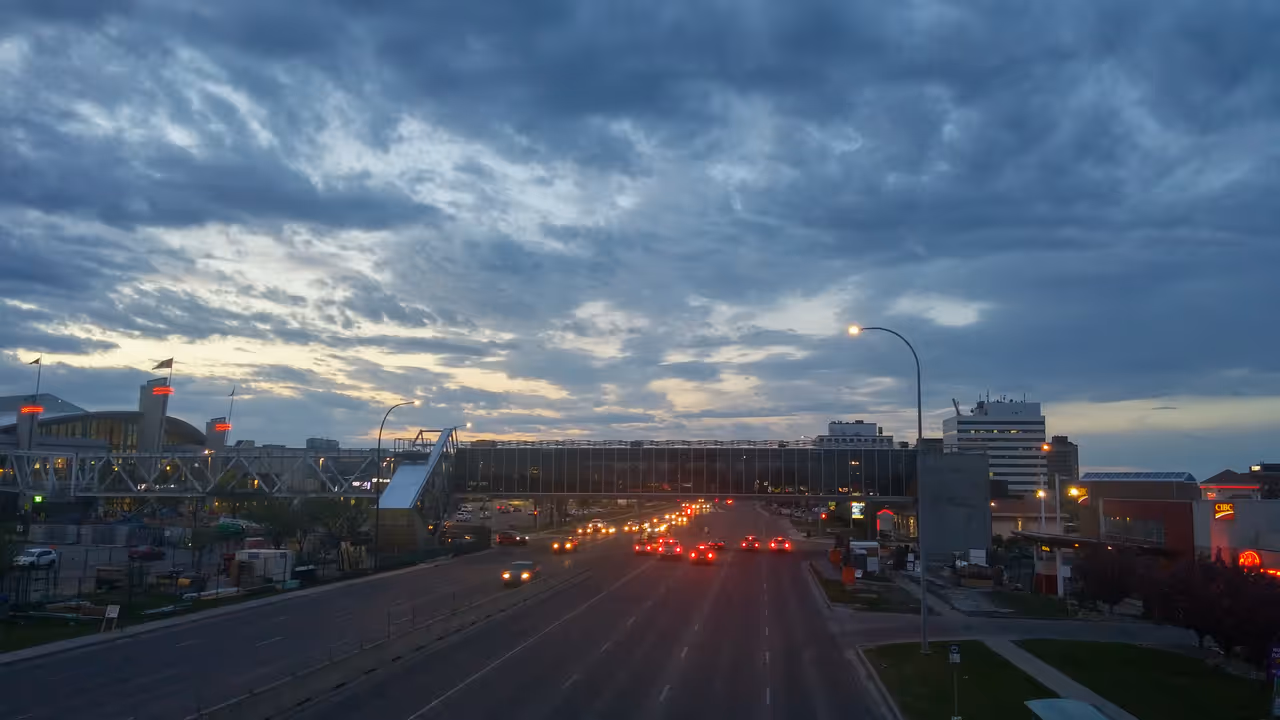 Plus 15 skywalk exploration free activity in Calgary