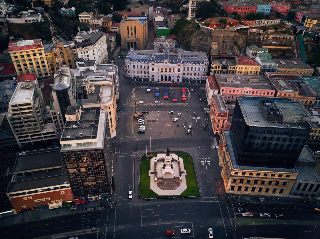 Plaza sotomayor in Valparaíso