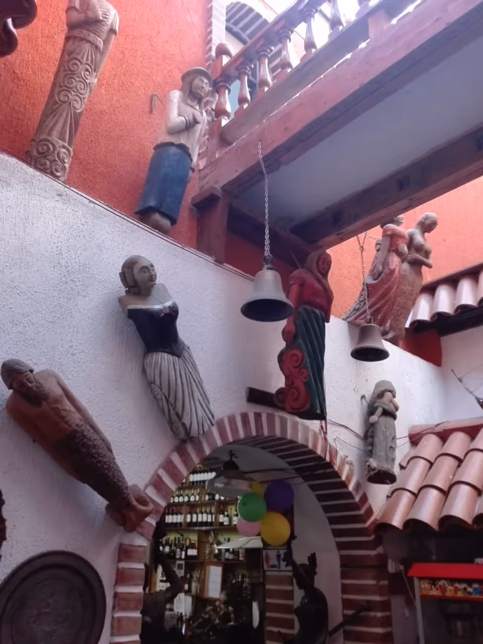 Eating chorrillana at j cruz in Valparaíso
