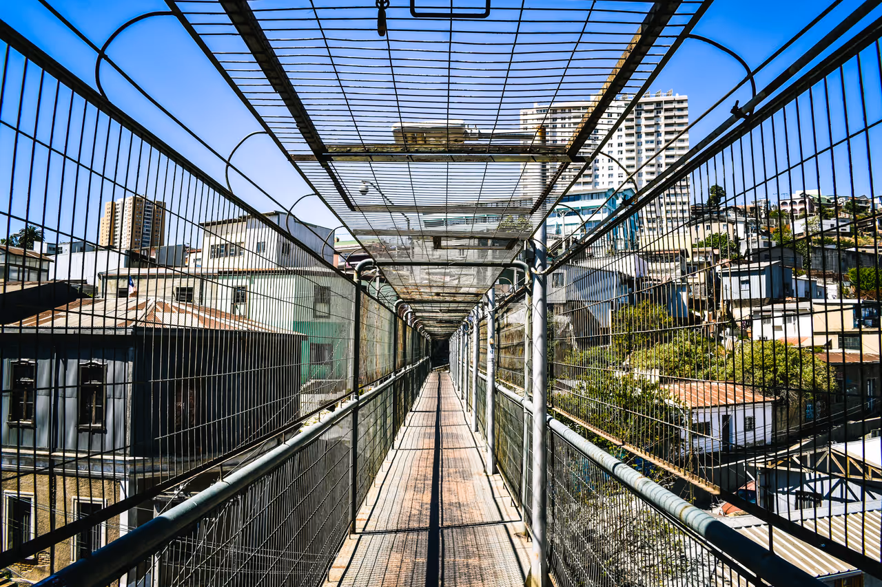 Polanco elevator in Valparaíso