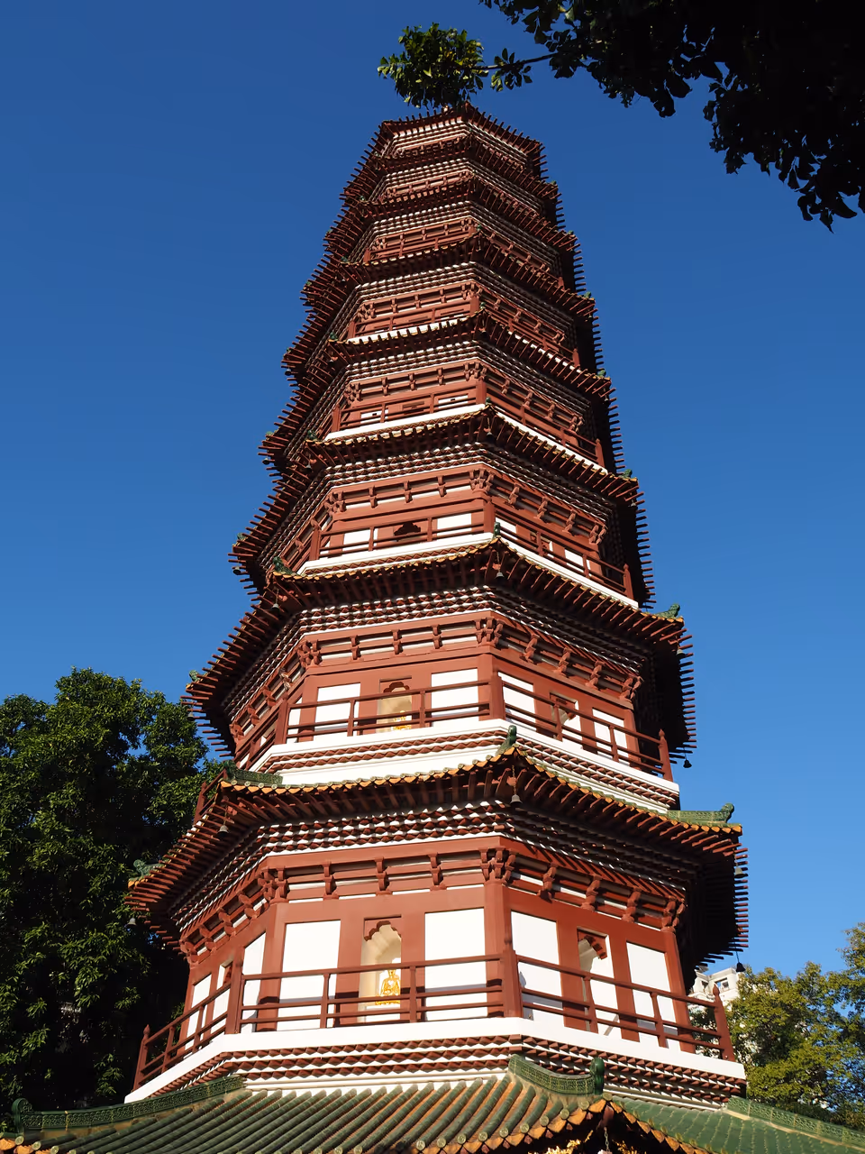Temple of the six banyan trees in Guangzhou