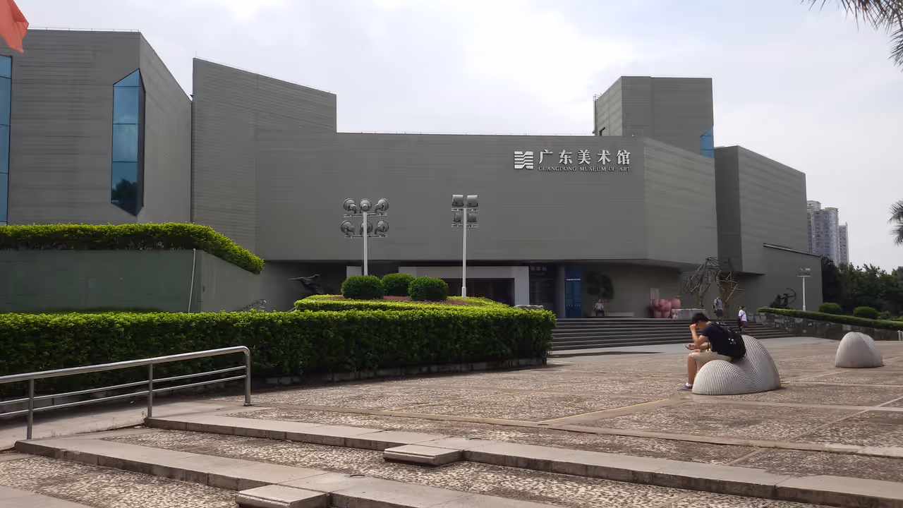 Ersha island art ride cycling in Guangzhou