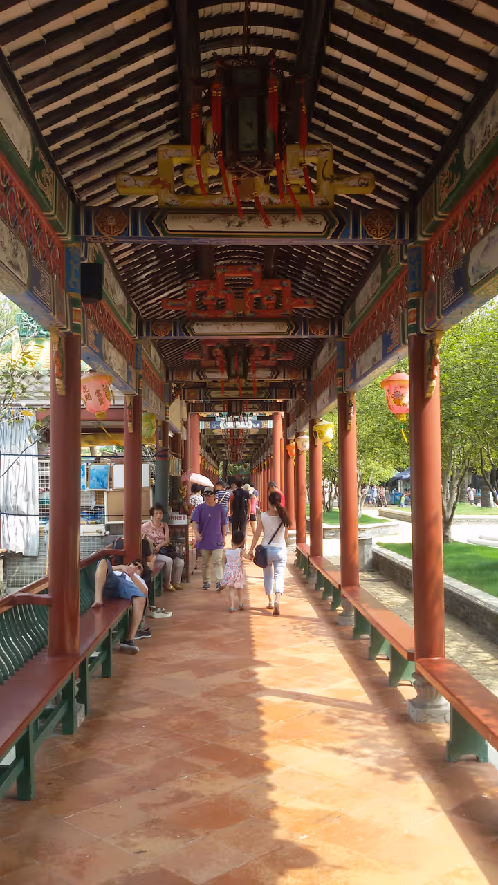 Baomo garden pavilions in Guangzhou