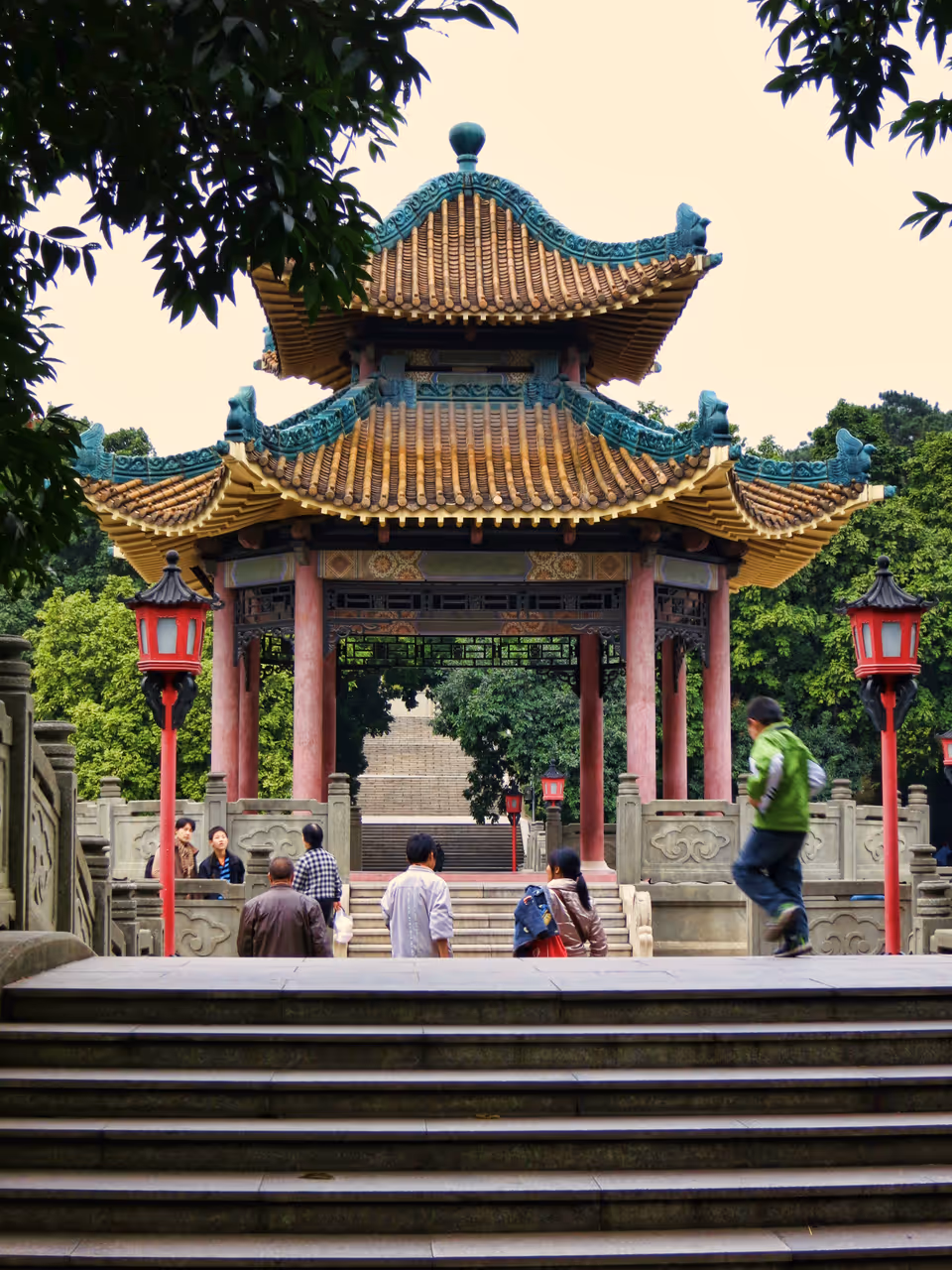Revolutionary history tour in Guangzhou