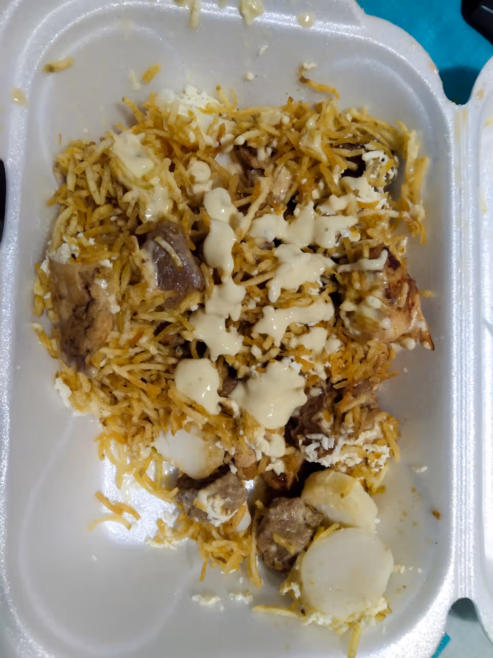 Deconstructed skewer bowl food in Barranquilla