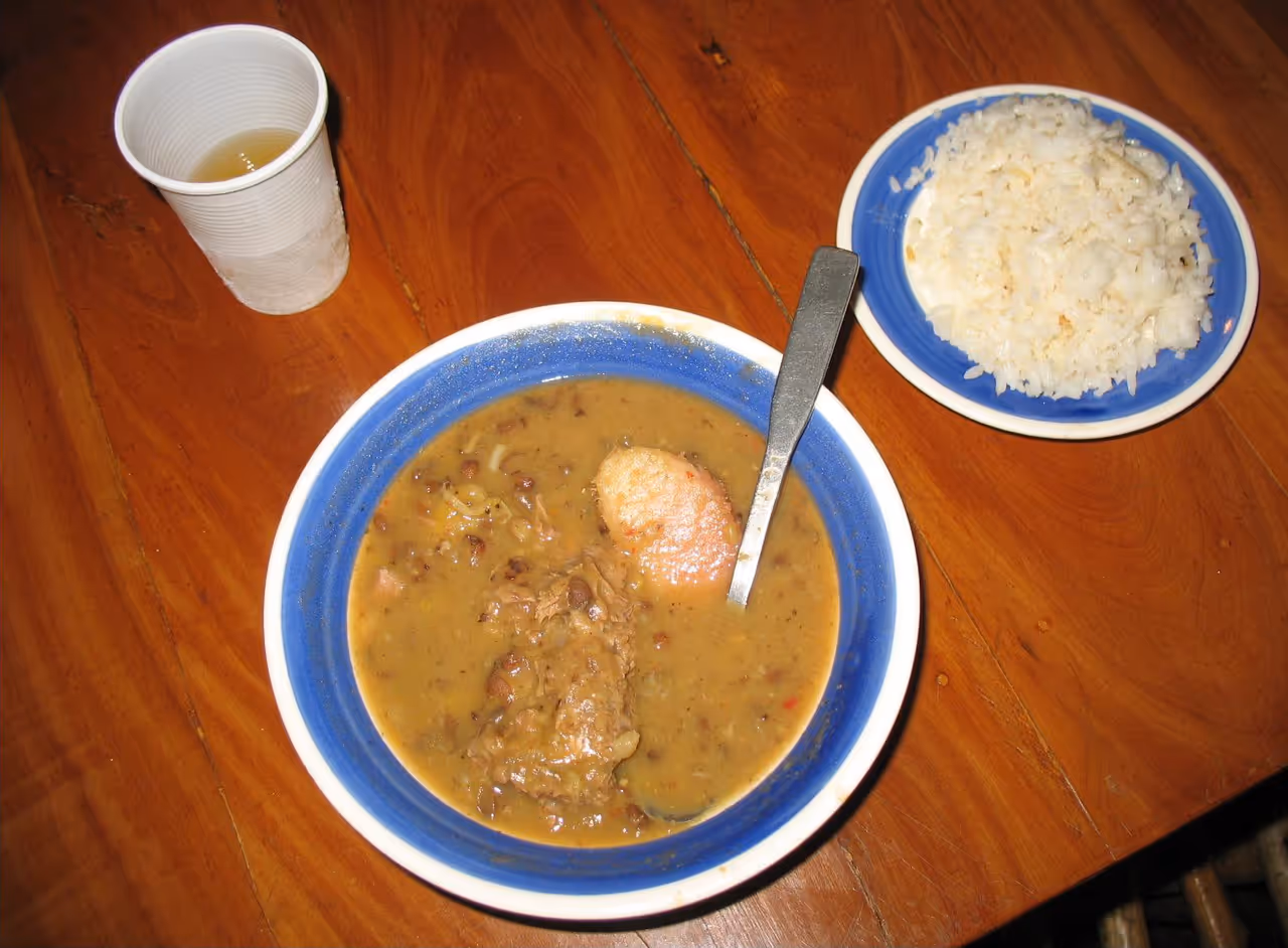 Pigeon pea stew food in Barranquilla
