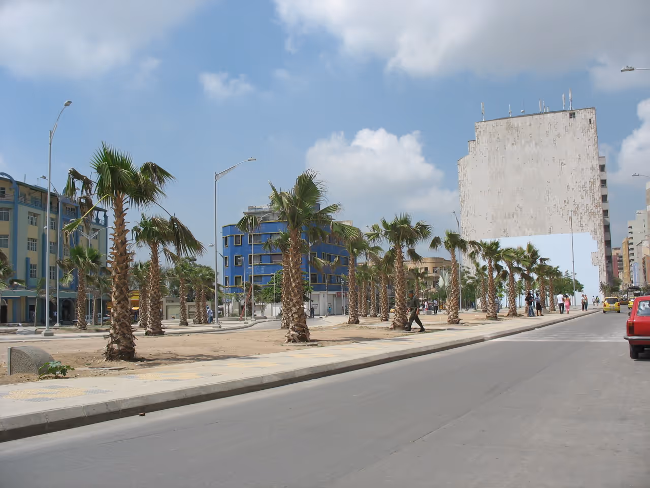 Explore the historic downtown free activity in Barranquilla
