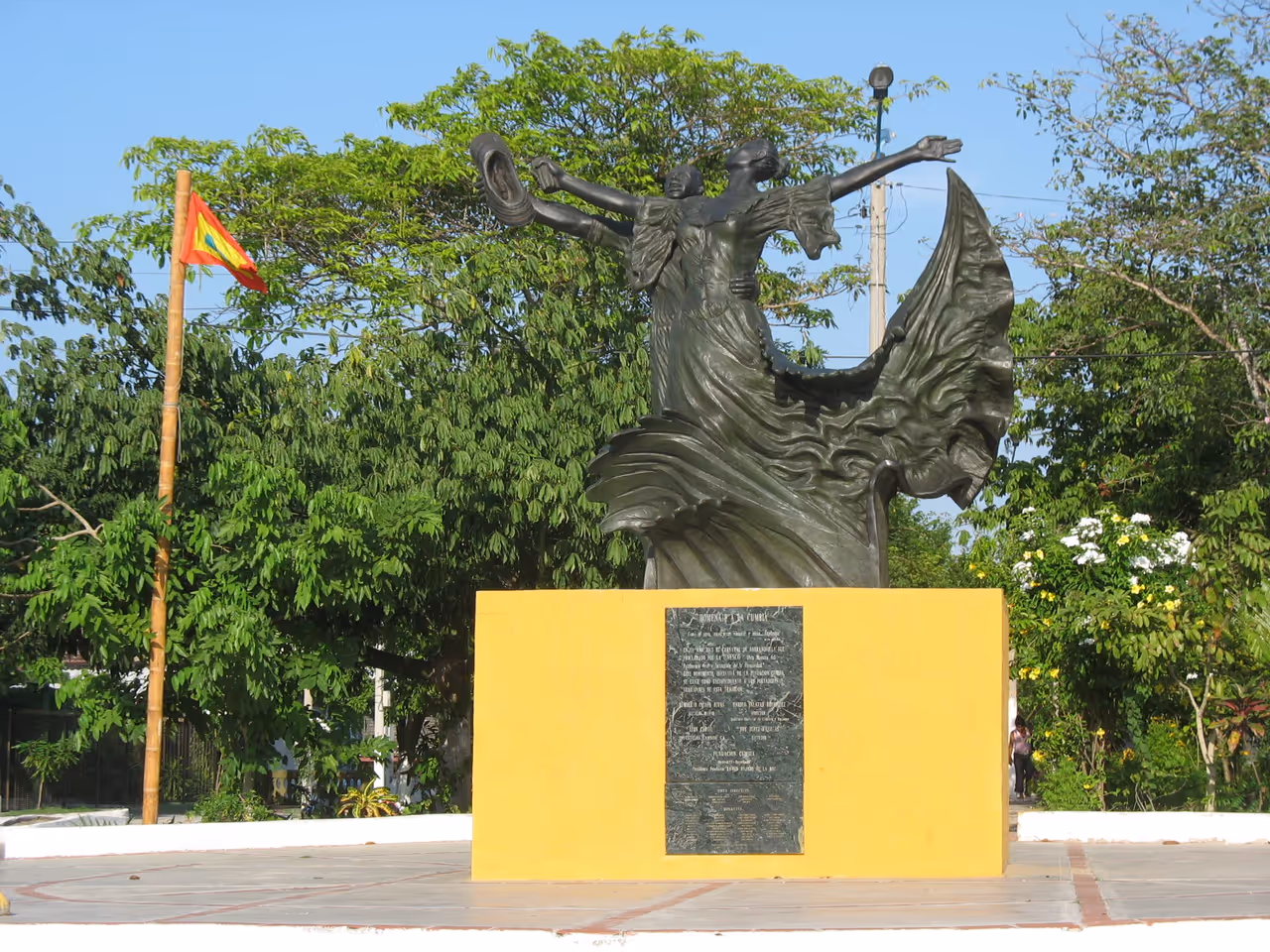 Monument to the cumbia in Barranquilla