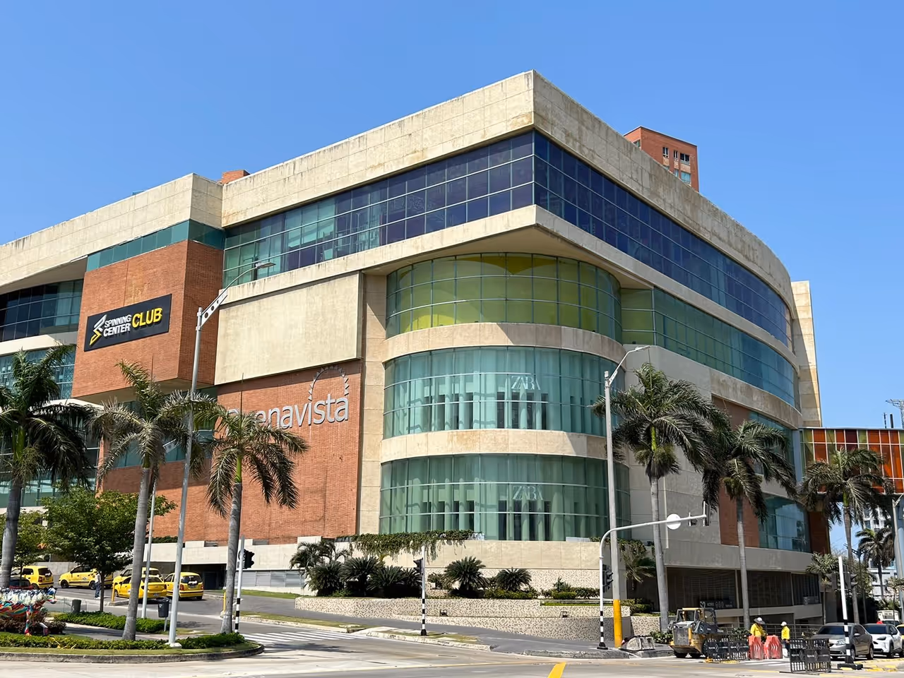 53rd avenue corridor nightlife spot in Barranquilla