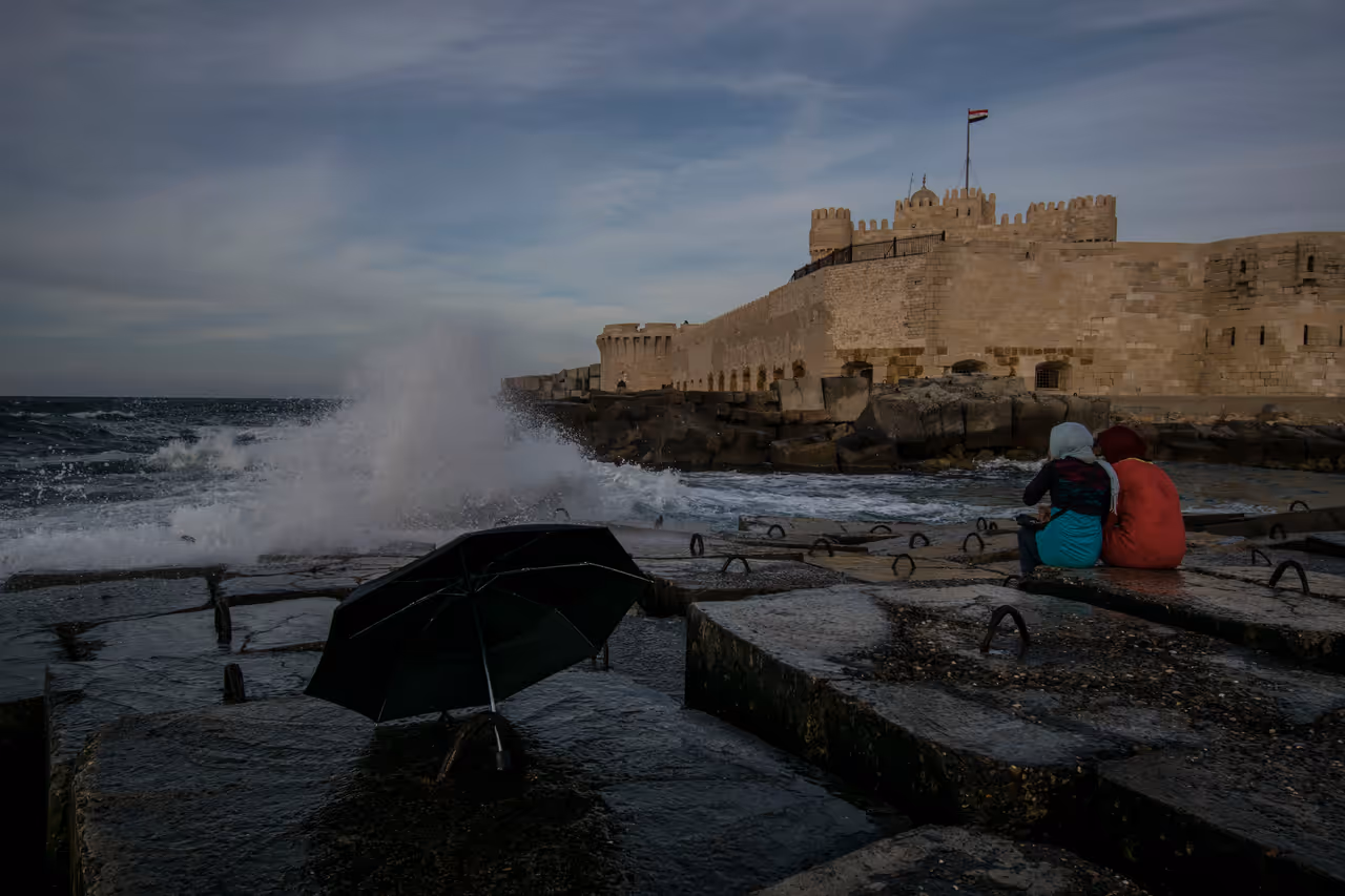 Explore ITINERARIES in Alexandria