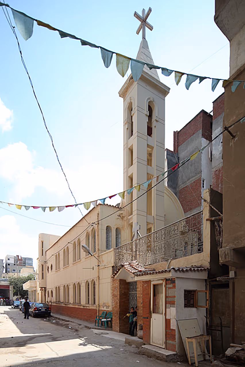 Explore CYCLING ROUTES in Alexandria