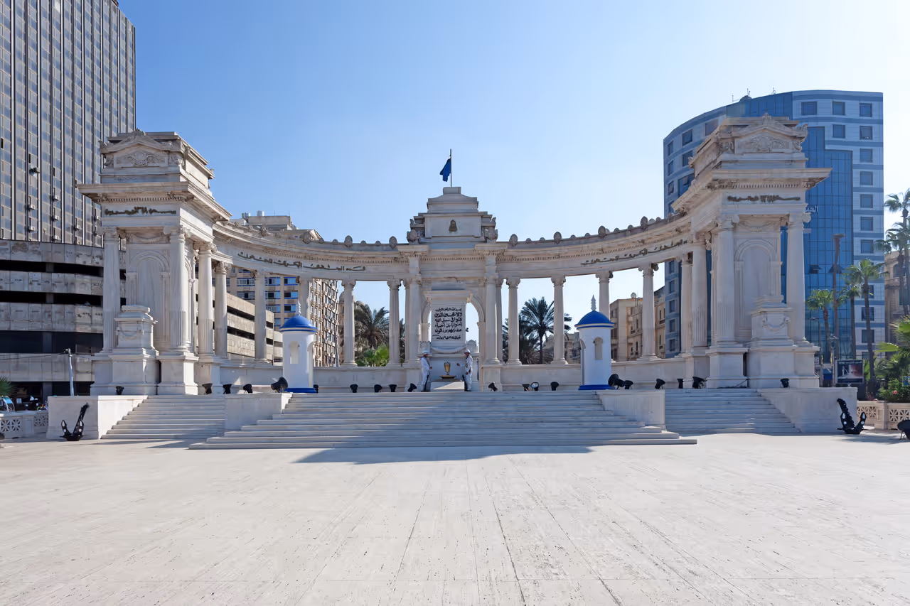 Naval unknown soldier memorial in Alexandria