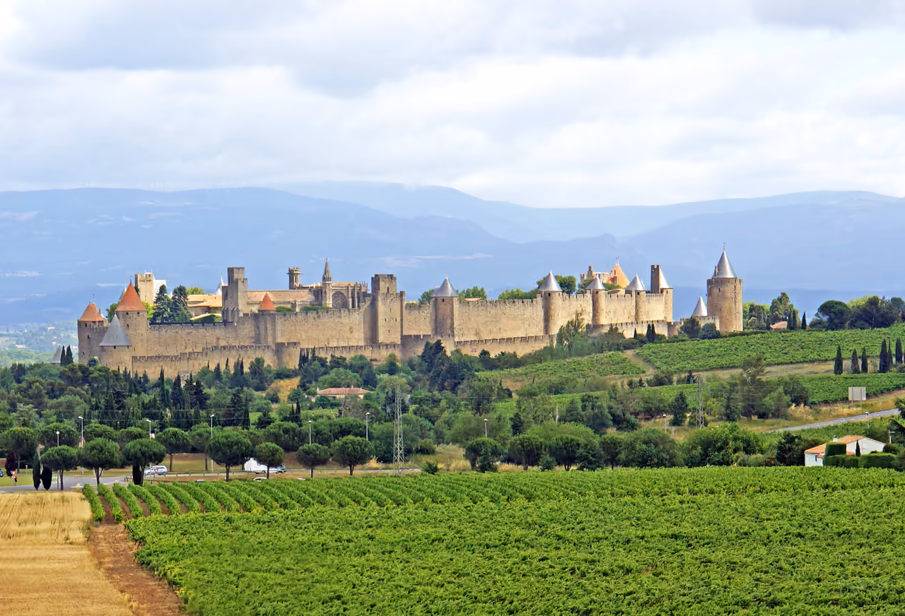 Explore SEASONS in Carcassonne
