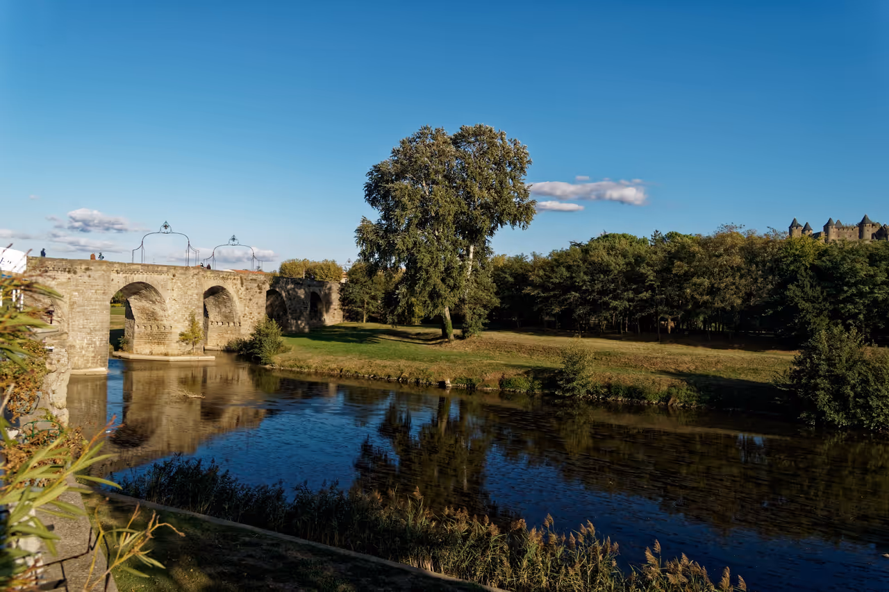 Explore WALKING ROUTES in Carcassonne