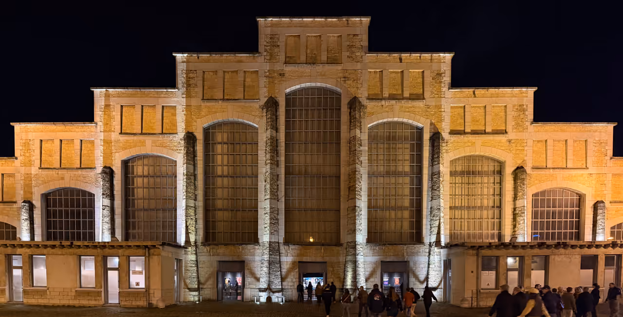 Halle Tony Garnier concert venue facade at night
