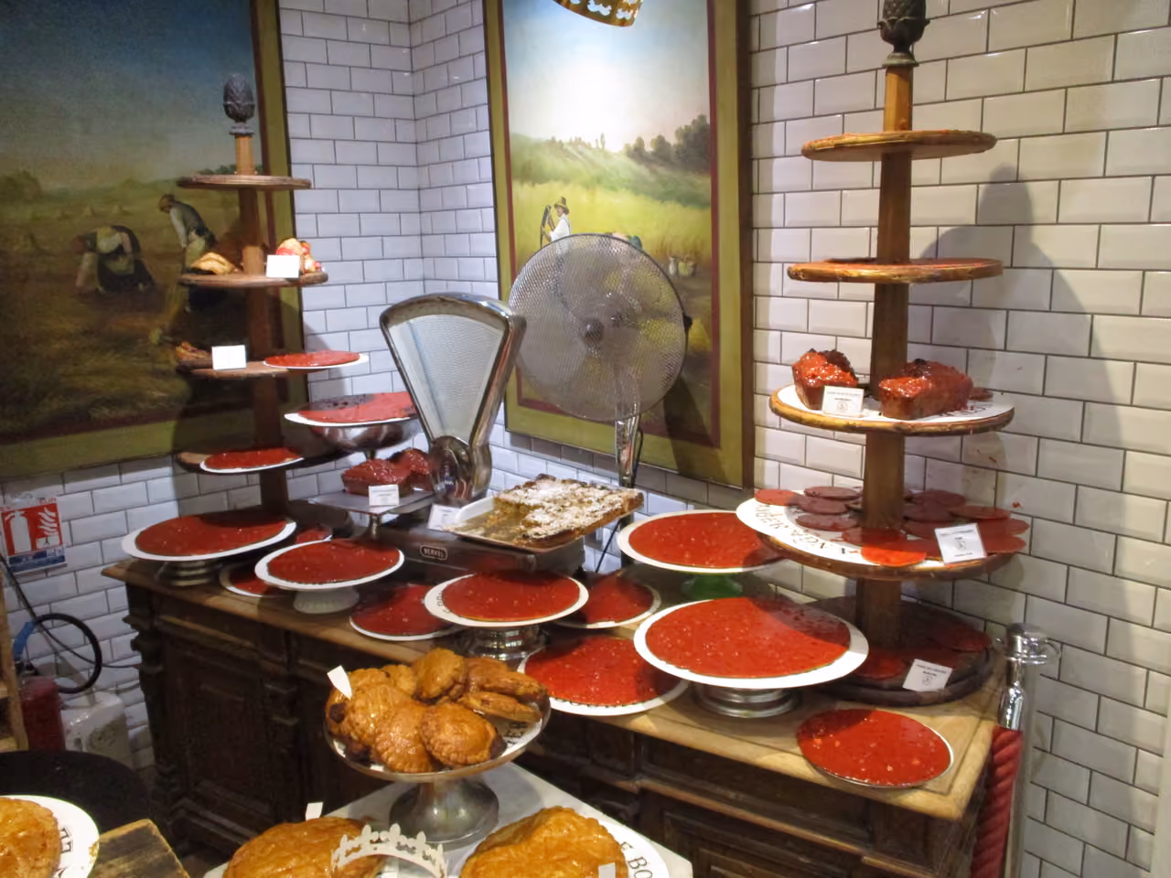 Pink praline tart food, Lyon