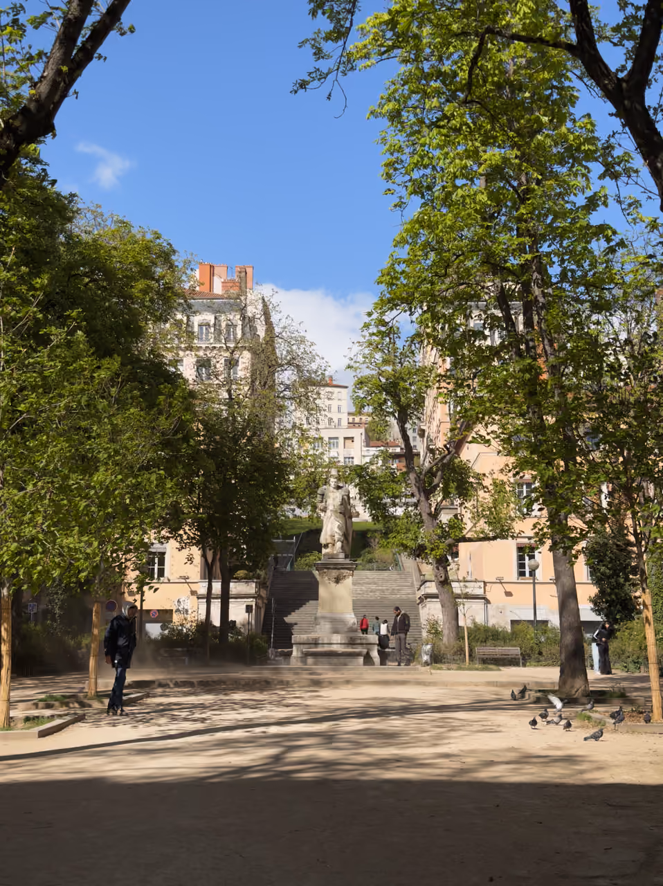 Sathonay square, Lyon