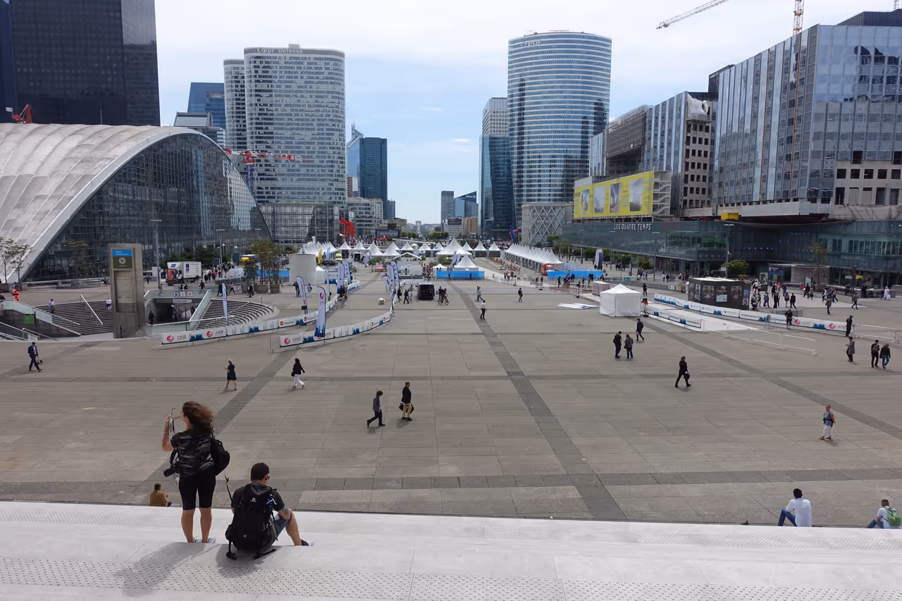 View from the The great arch of la défense