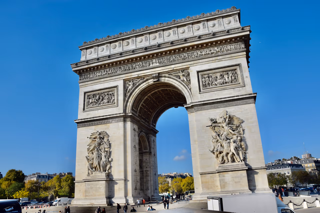 Arc de triomphe in Paris