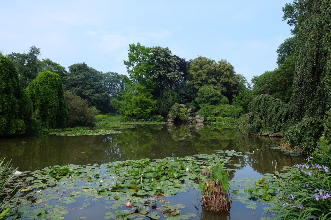 Bois de boulogne loop cycling in Paris