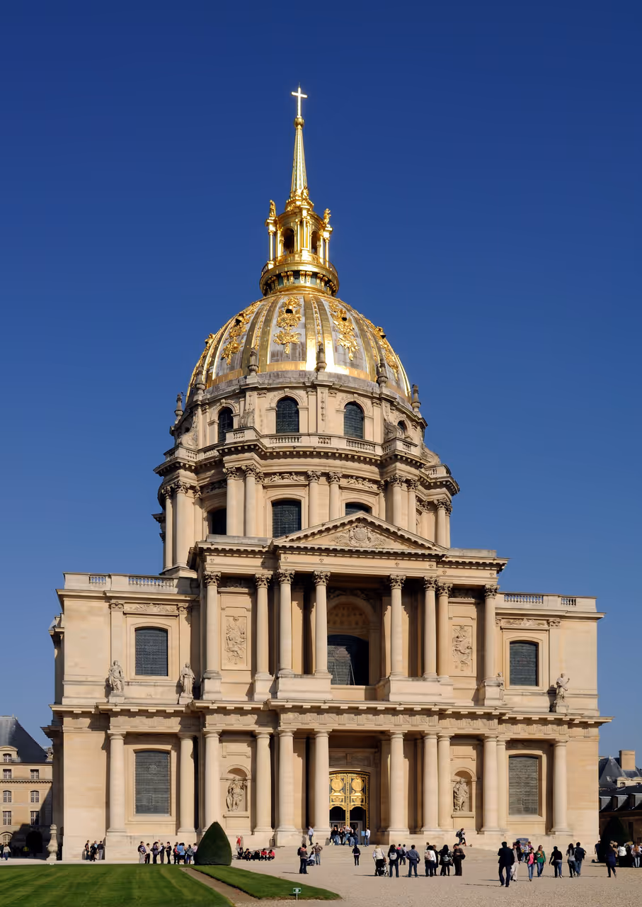 Explore les invalides in Paris