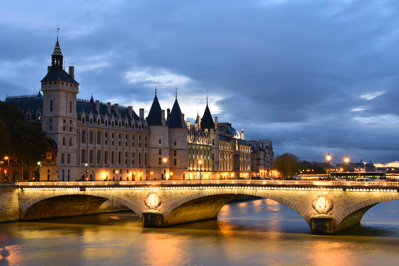 The french revolution trail tour in Paris